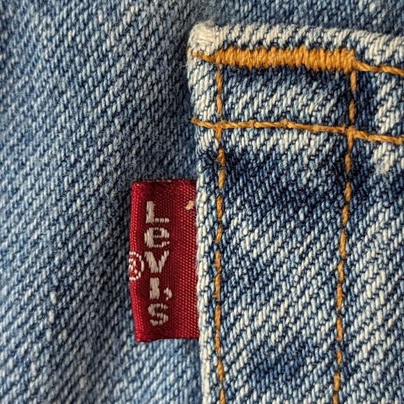 Levi’s Snap Front Denim Skirt Sz 4 | Mid-Length A-Line Button Down Medium Wash - Picture 5 of 10